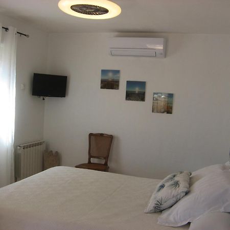 Chambre D'Hotes A Usclas D'Herault Exterior photo